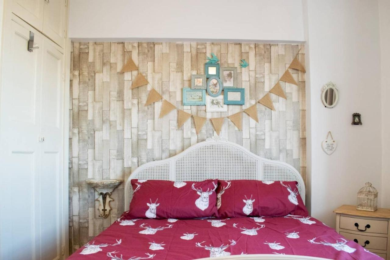 Beautifully Decorated Contemporary 2 Bedroom Flat London Exterior photo